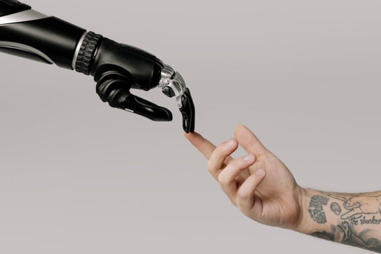 Mastering LinkedIn: Automate Prospecting While Staying Personal