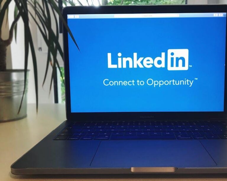Mastering LinkedIn Advanced Search: Find Your Ideal Prospects