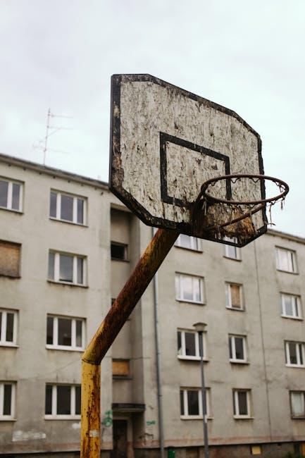 Leveraging Industry Leads for a Competitive Edge: A Guide Leveraging Industry Leads for a Competitive Edge: A Guide