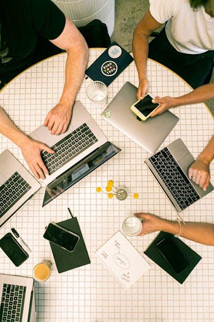 Maximizing Profits: Using Email Lists for Cross-Selling & Upselling Maximizing Profits: Using Email Lists for Cross-Selling & Upselling